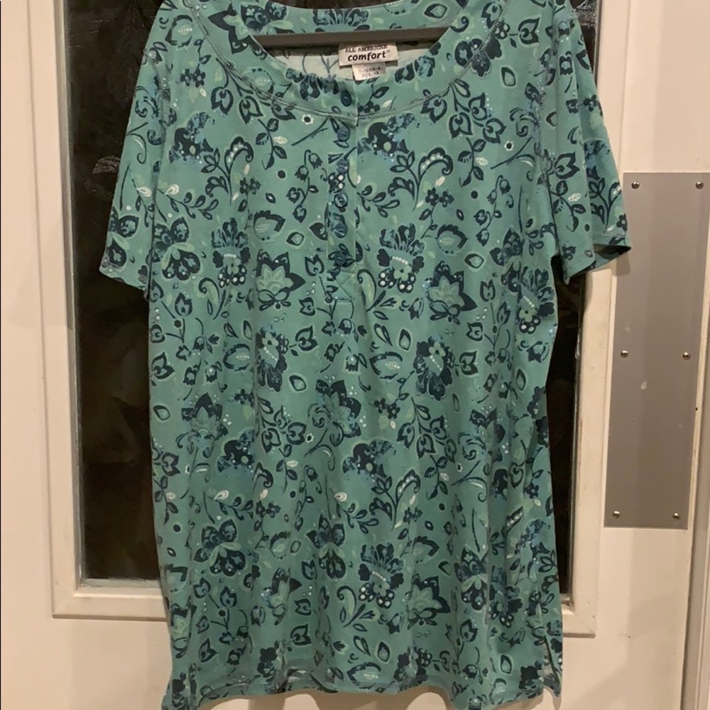 Plus size Ladies Shirt